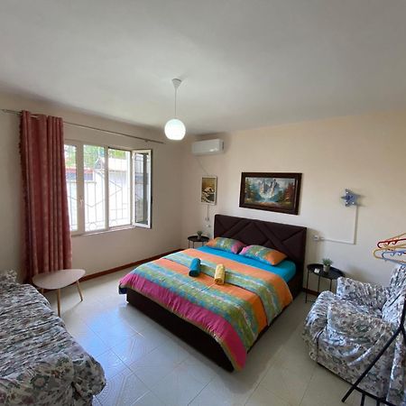 The Hood - Shkodra Backpackers Hostel 外观 照片
